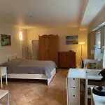 Einzimmer-Apartment Nahe Messe Duesseldorf