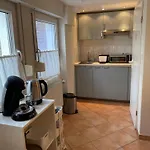 Apartment Einzimmer-apartment Nahe Messe *